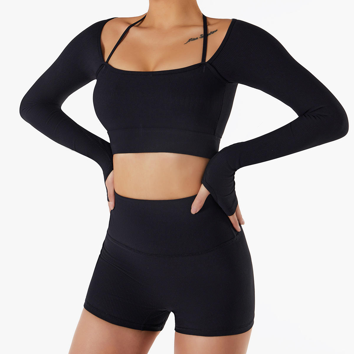 Luxu Long Sleeve in Black