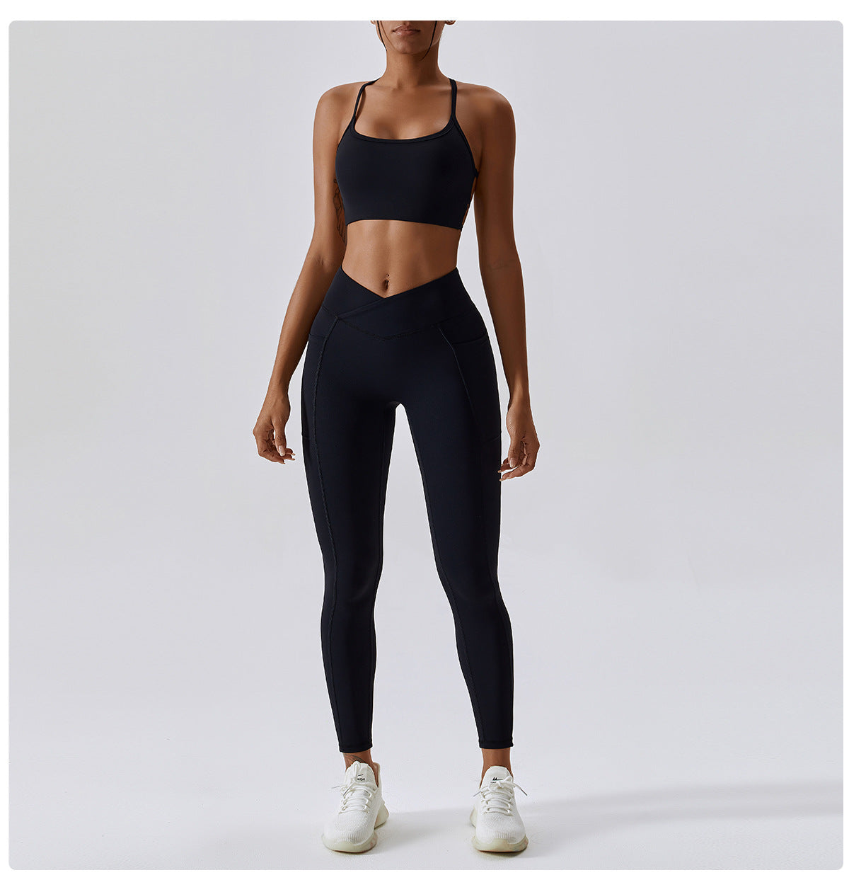 High waist V-Cut legging in Black